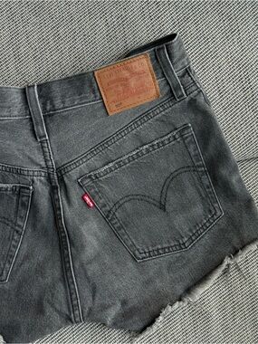 501 Levi’s Denim Shorts
